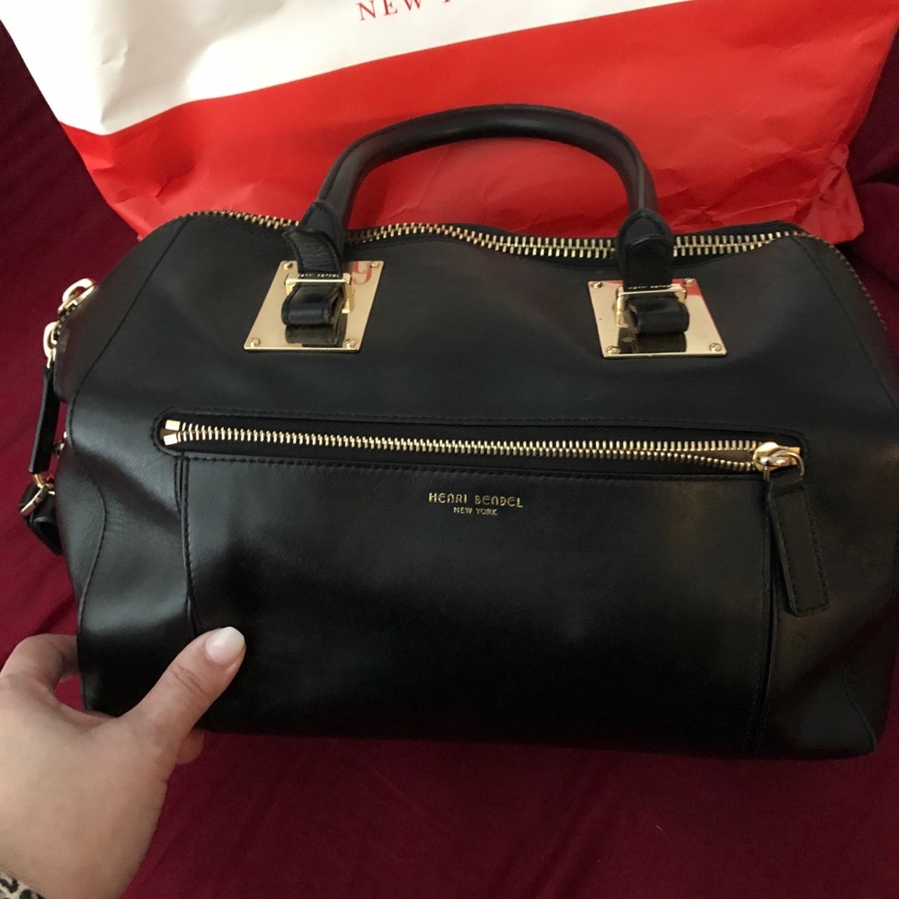 Reduced price FINAL CHANCE Henri Bendel Whitney black bag